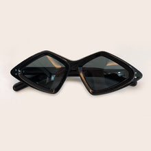 Load image into Gallery viewer, Cat Eye Sexy Women Sunglasses
