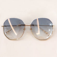 Load image into Gallery viewer, Oval Sunglasses Females